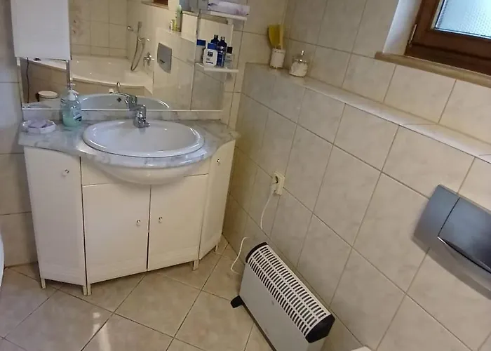 Mit Charme Am Rennsteig - Mit 2 Saunen&holzofen