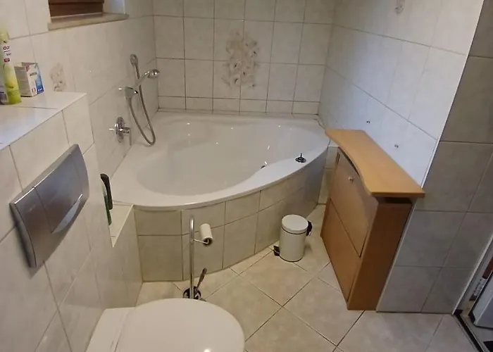 Mit Charme Am Rennsteig - Mit Sauna&holzofen *