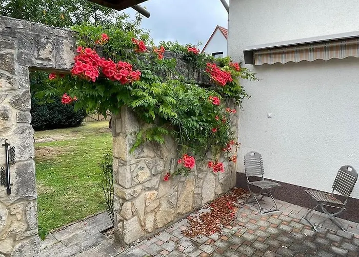 Mit Charme Am Rennsteig - Mit 2 Saunen&holzofen בית נופש